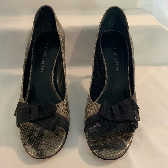 Antonio Melani leather snakeskin print heels - Picture 2 of 7